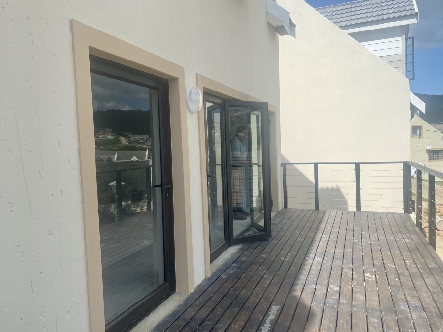 4 Bedroom Property for Sale in Vakansieplaas Western Cape